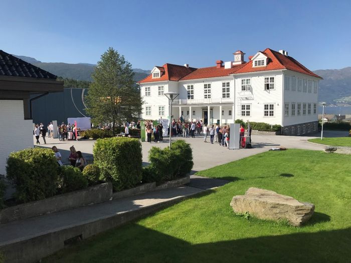 Bilde av Firda vgs